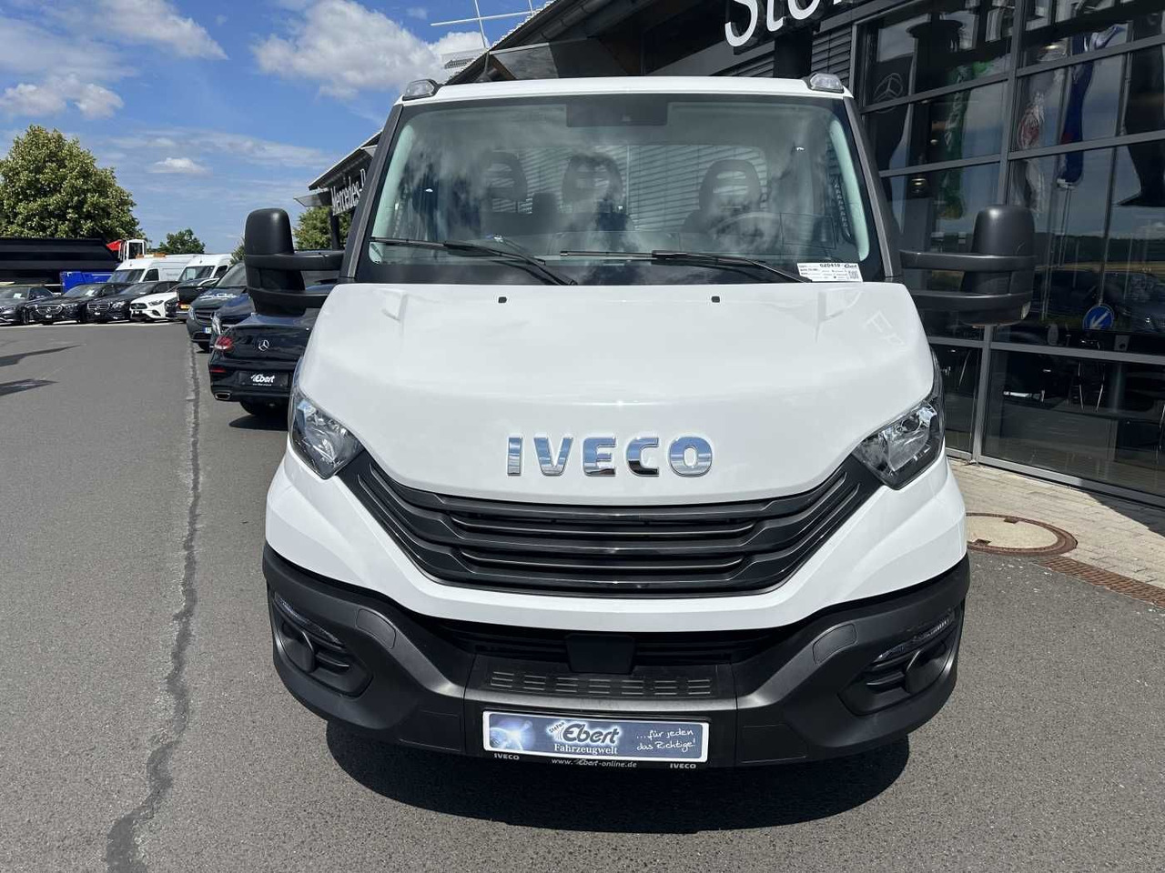 Iveco Daily 70C18 H 3.0L *R3.750mm*AHK*Luft*Sperre* - Крюковой мультилифт: фото 2 Iveco Daily 70C18 H 3.0L *R3.750mm*AHK*Luft*Sperre* - Крюковой мультилифт: фото 2