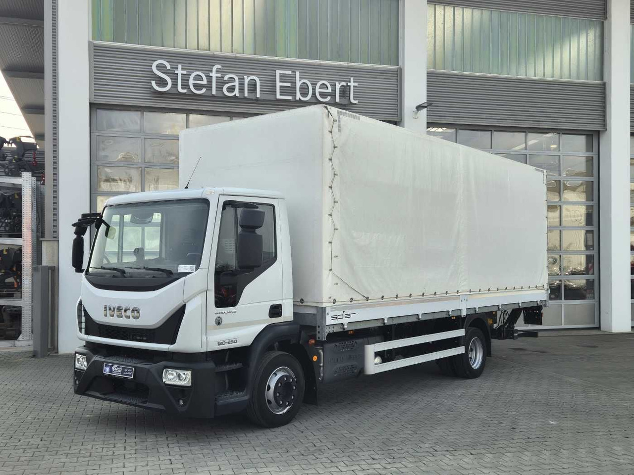 Iveco Eurocargo ML120E25 LBW 1.500kg Klima 3 Sitze - Тентованный грузовик: фото 1 Iveco Eurocargo ML120E25 LBW 1.500kg Klima 3 Sitze - Тентованный грузовик: фото 1