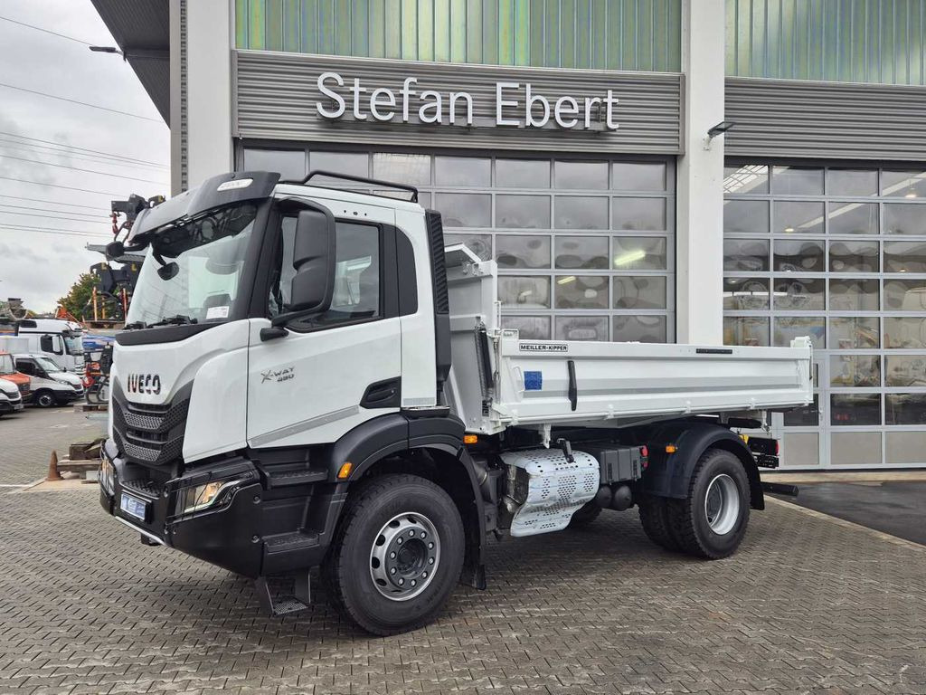Iveco X-Way AD200X48 HR OFF 4x2 Meiller Intarder 2x - Самосвал: фото 4 Iveco X-Way AD200X48 HR OFF 4x2 Meiller Intarder 2x - Самосвал: фото 4
