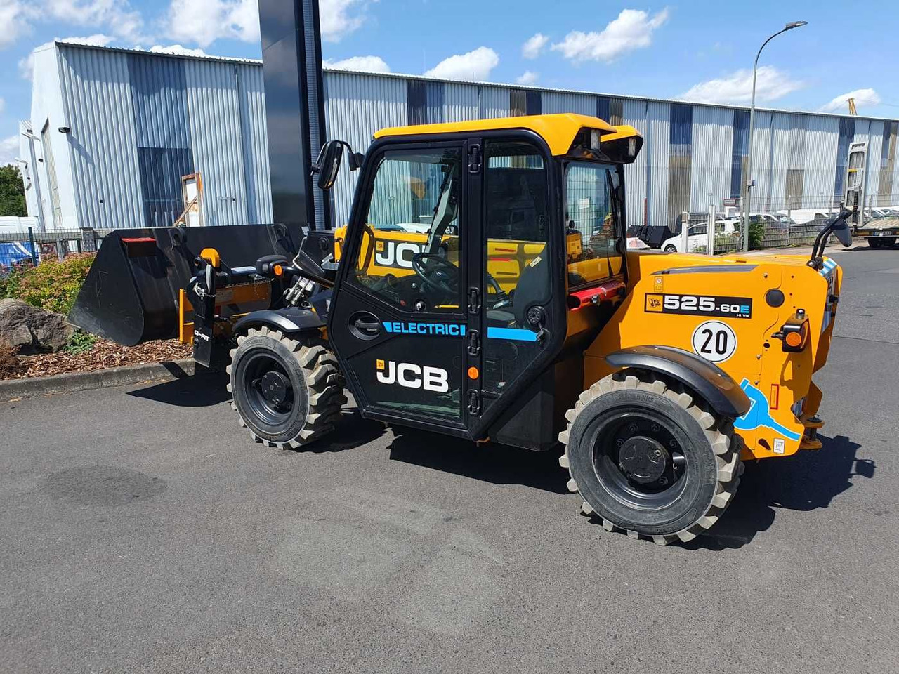 JCB 525-60E / Elektro / 2022 / nur 176h / Gabel - Телескопический погрузчик: фото 4 JCB 525-60E / Elektro / 2022 / nur 176h / Gabel - Телескопический погрузчик: фото 4