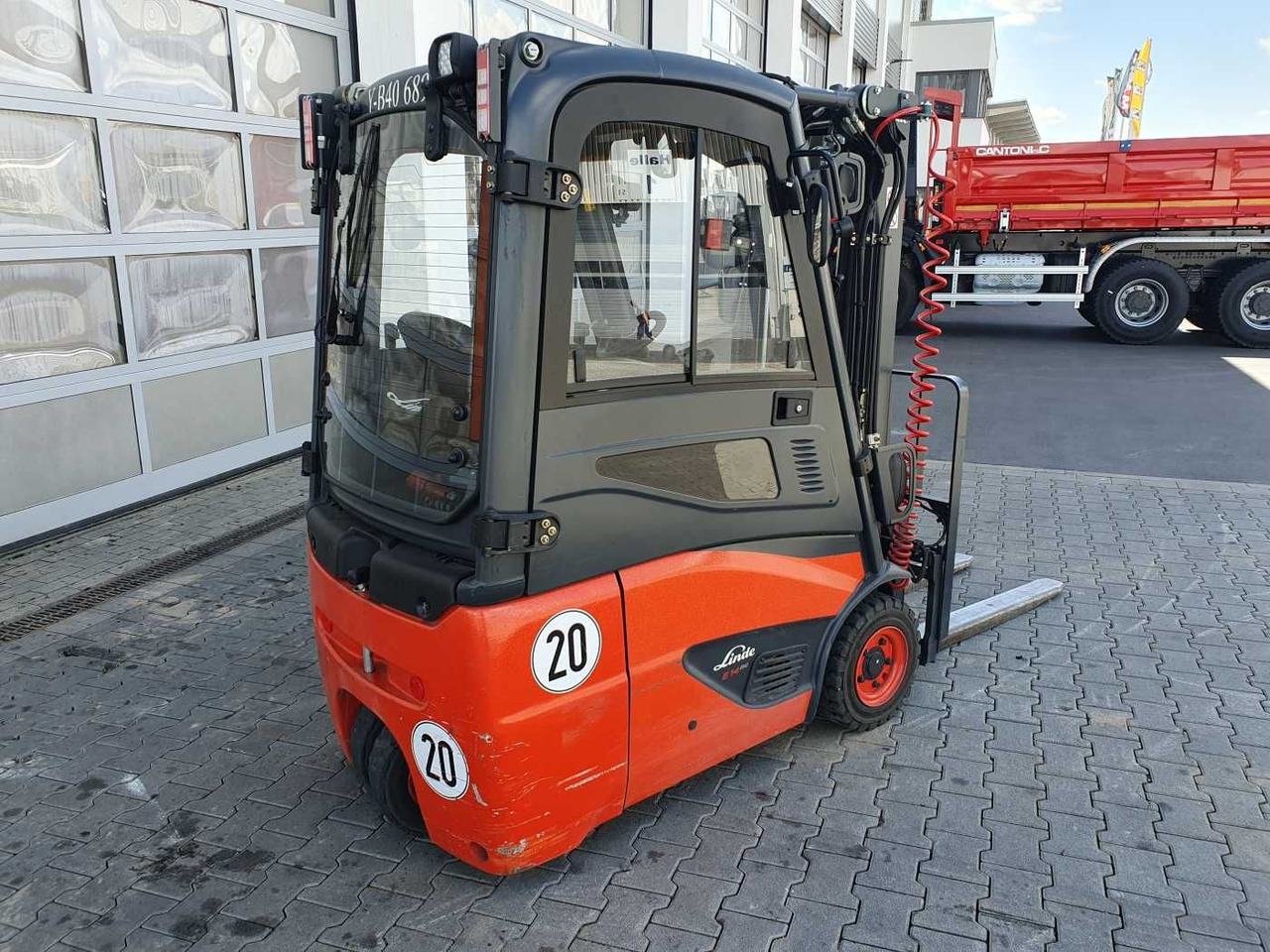 Linde E14 - 02 / Triplex: 4.00m! / SS / 855h! / 2021 - Электропогрузчик: фото 3 Linde E14 - 02 / Triplex: 4.00m! / SS / 855h! / 2021 - Электропогрузчик: фото 3