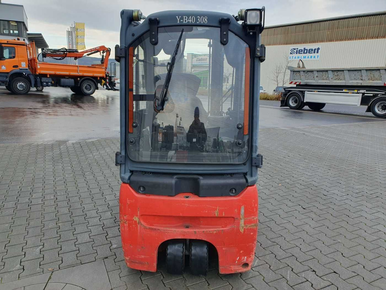 Linde E18 - 01 / Triplex: 4.50m! / SS / nur 5.672h! - Электропогрузчик: фото 5 Linde E18 - 01 / Triplex: 4.50m! / SS / nur 5.672h! - Электропогрузчик: фото 5