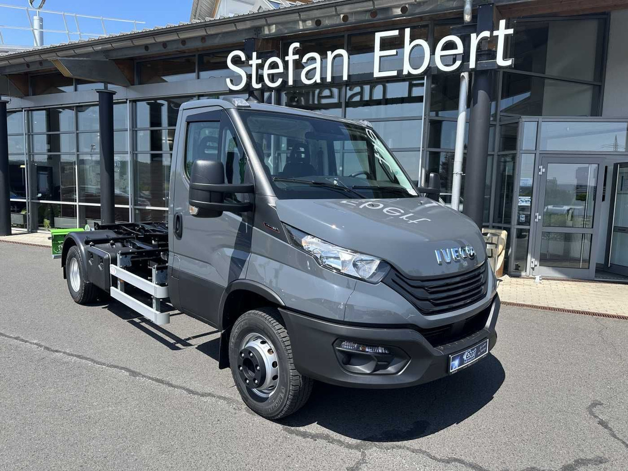 Iveco Daily 70C18 H 3.0L *R3.750mm*AHK*Luft*Sperre* - Лёгкий коммерческий автомобиль: фото 1 Iveco Daily 70C18 H 3.0L *R3.750mm*AHK*Luft*Sperre* - Лёгкий коммерческий автомобиль: фото 1