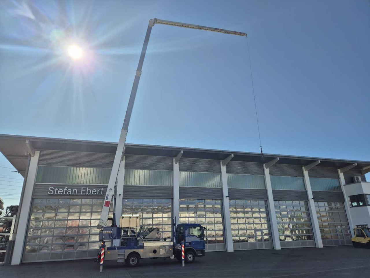 MAN TGL 8.150 Dachdeckerkran Klaas K25-30 TSP Funk - Автоманипулятор: фото 1 MAN TGL 8.150 Dachdeckerkran Klaas K25-30 TSP Funk - Автоманипулятор: фото 1