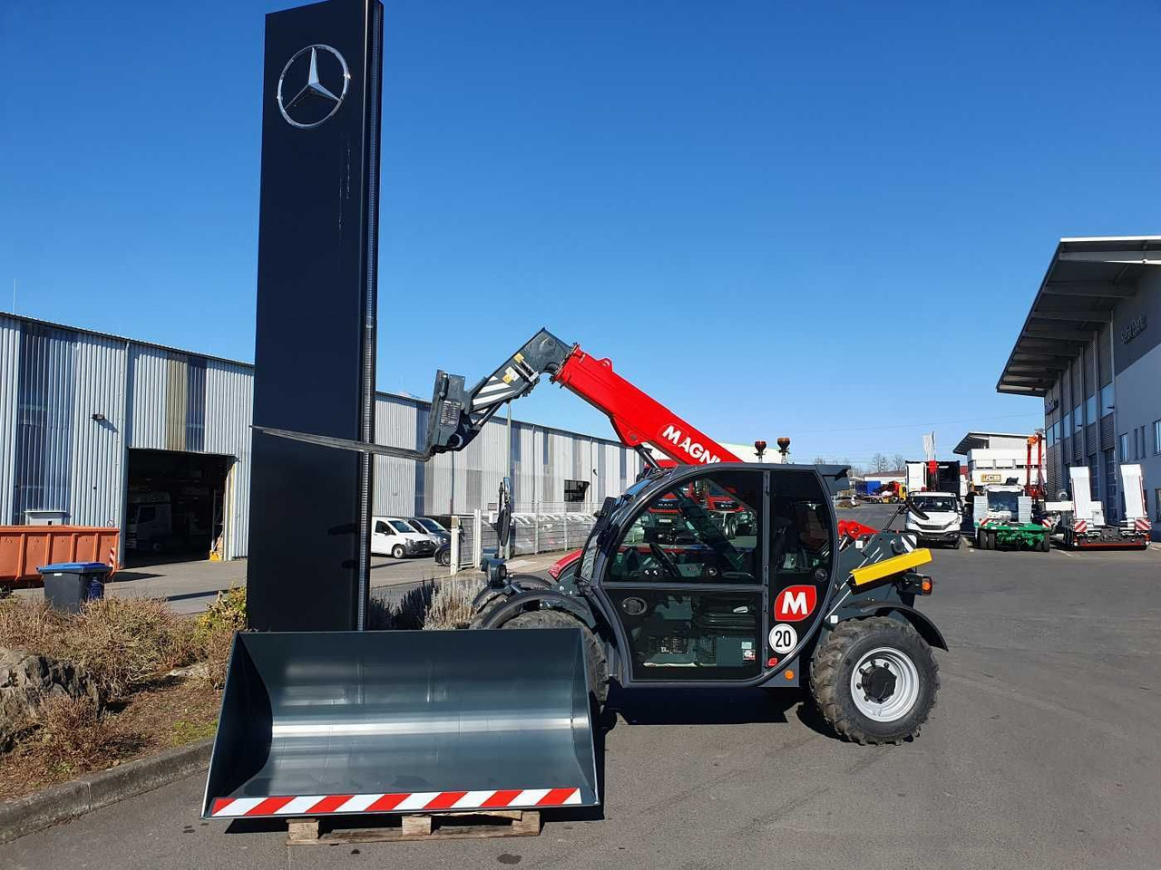 Magni TH 3.6-D5/D / 3to - 5,8m / 75PS - Колёсный погрузчик: фото 1 Magni TH 3.6-D5/D / 3to - 5,8m / 75PS - Колёсный погрузчик: фото 1