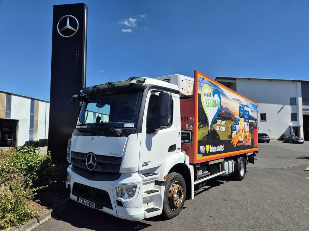 Mercedes-Benz Antos 1830 LL 4x2 Ladebordwand Carrier Supra 750 - Рефрижератор: фото 1 Mercedes-Benz Antos 1830 LL 4x2 Ladebordwand Carrier Supra 750 - Рефрижератор: фото 1