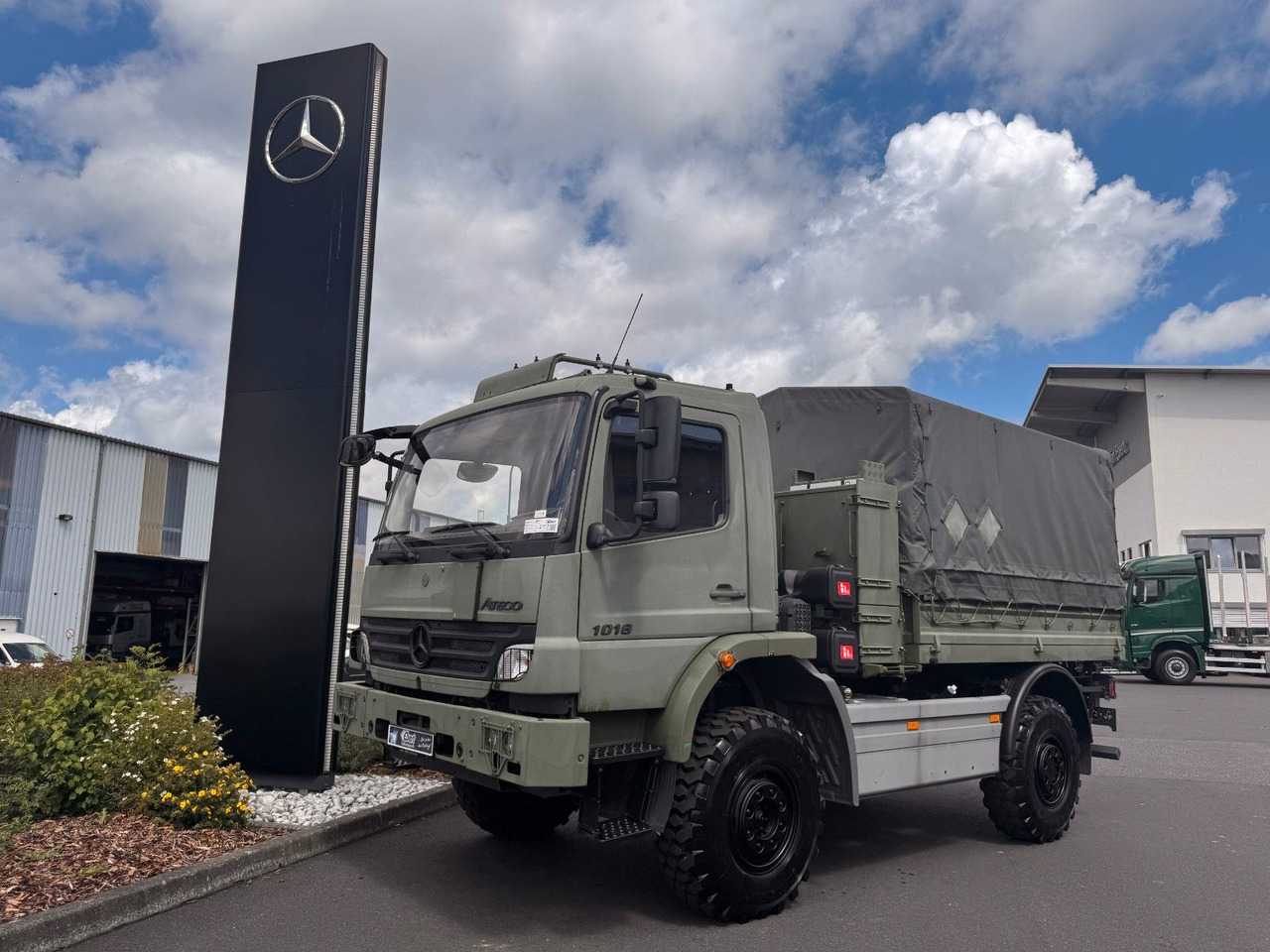 Mercedes-Benz Atego 1018 A 4x4 Singlebereifung 7 Stück vorh. - Грузовик бортовой/ Платформа: фото 1 Mercedes-Benz Atego 1018 A 4x4 Singlebereifung 7 Stück vorh. - Грузовик бортовой/ Платформа: фото 1