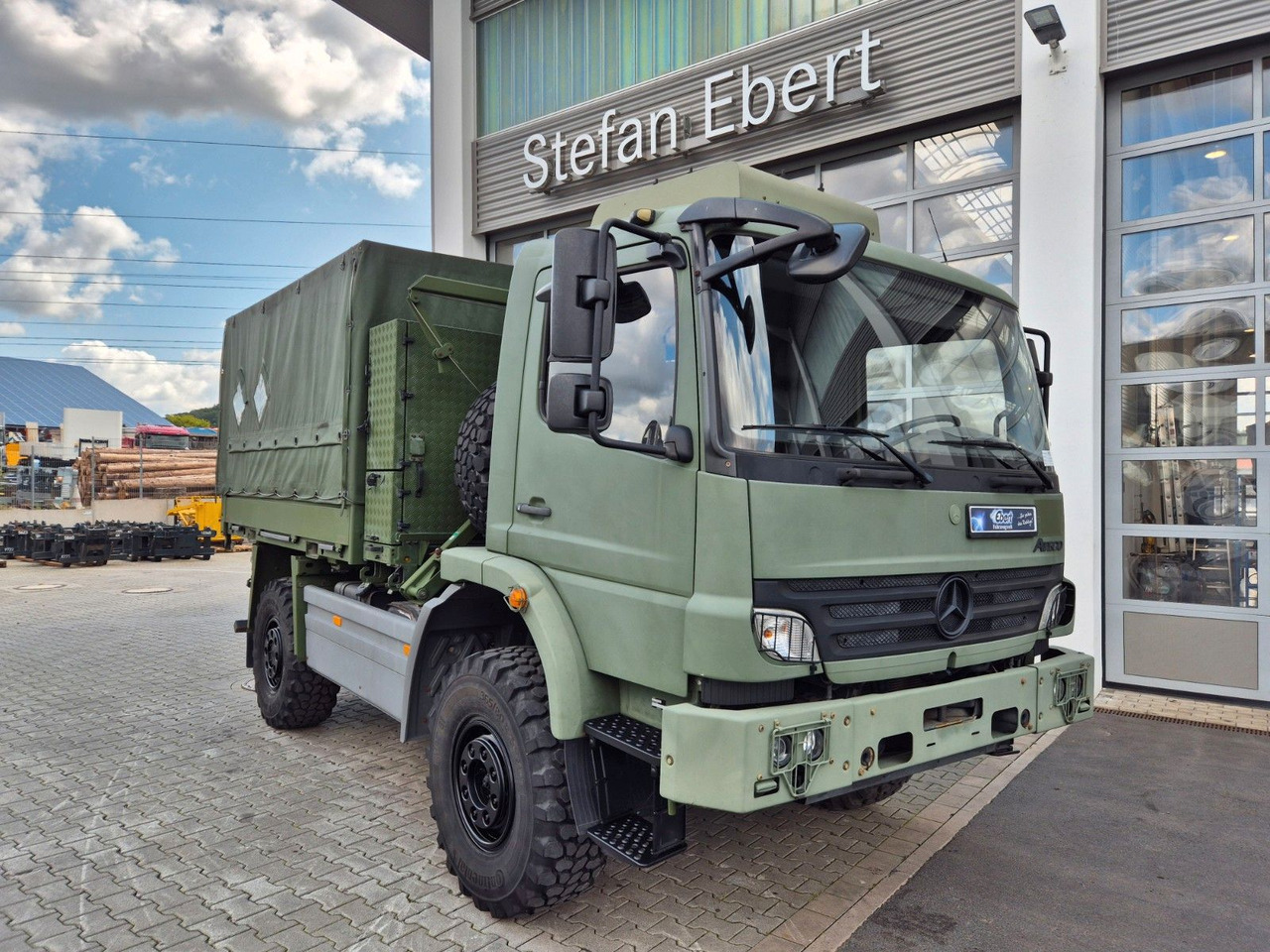 Mercedes-Benz Atego 1018 A 4x4 Singlebereifung 7 Stück vorh. - Тентованный грузовик: фото 3 Mercedes-Benz Atego 1018 A 4x4 Singlebereifung 7 Stück vorh. - Тентованный грузовик: фото 3