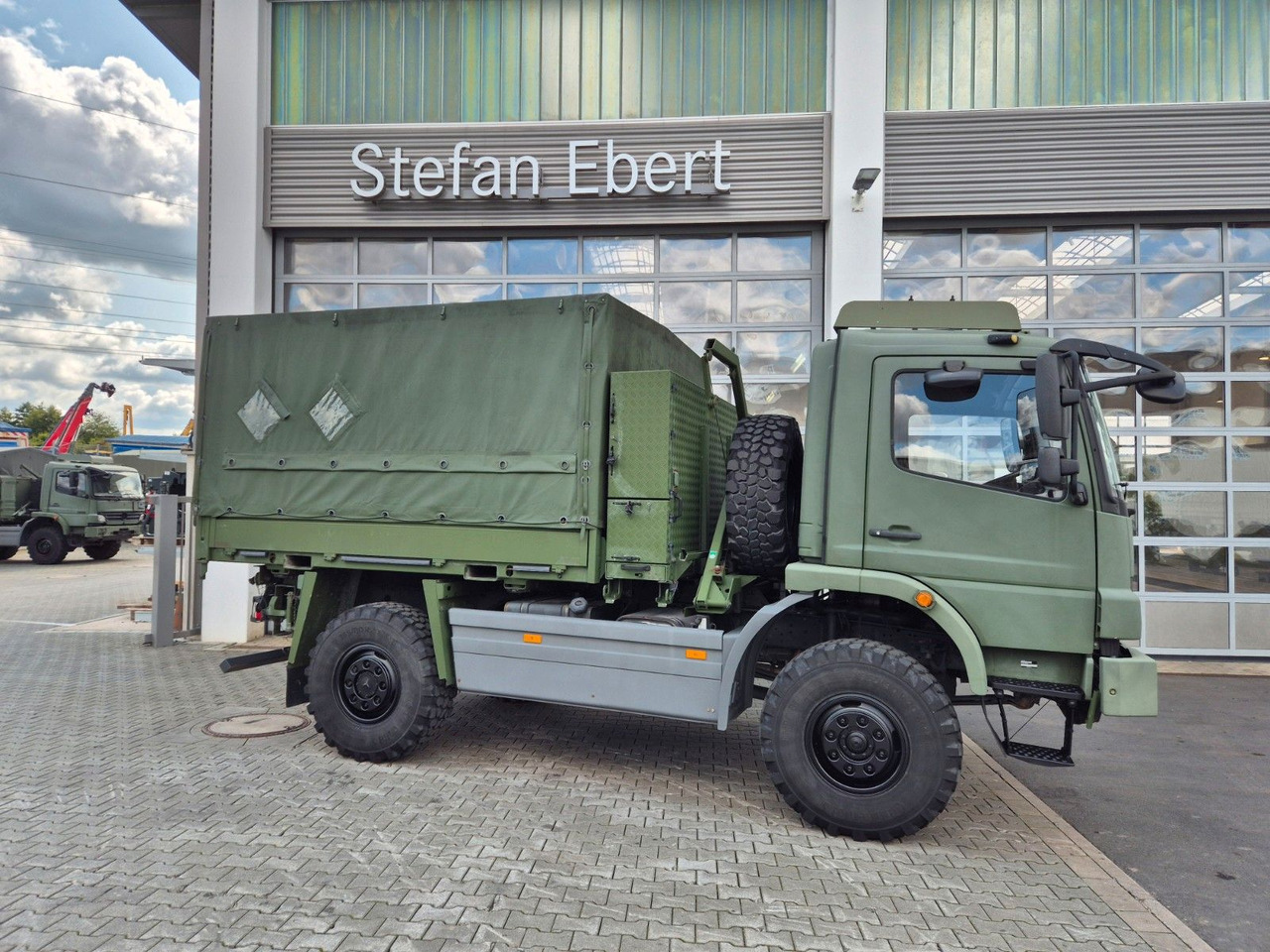 Mercedes-Benz Atego 1018 A 4x4 Singlebereifung 7 Stück vorh. - Тентованный грузовик: фото 5 Mercedes-Benz Atego 1018 A 4x4 Singlebereifung 7 Stück vorh. - Тентованный грузовик: фото 5