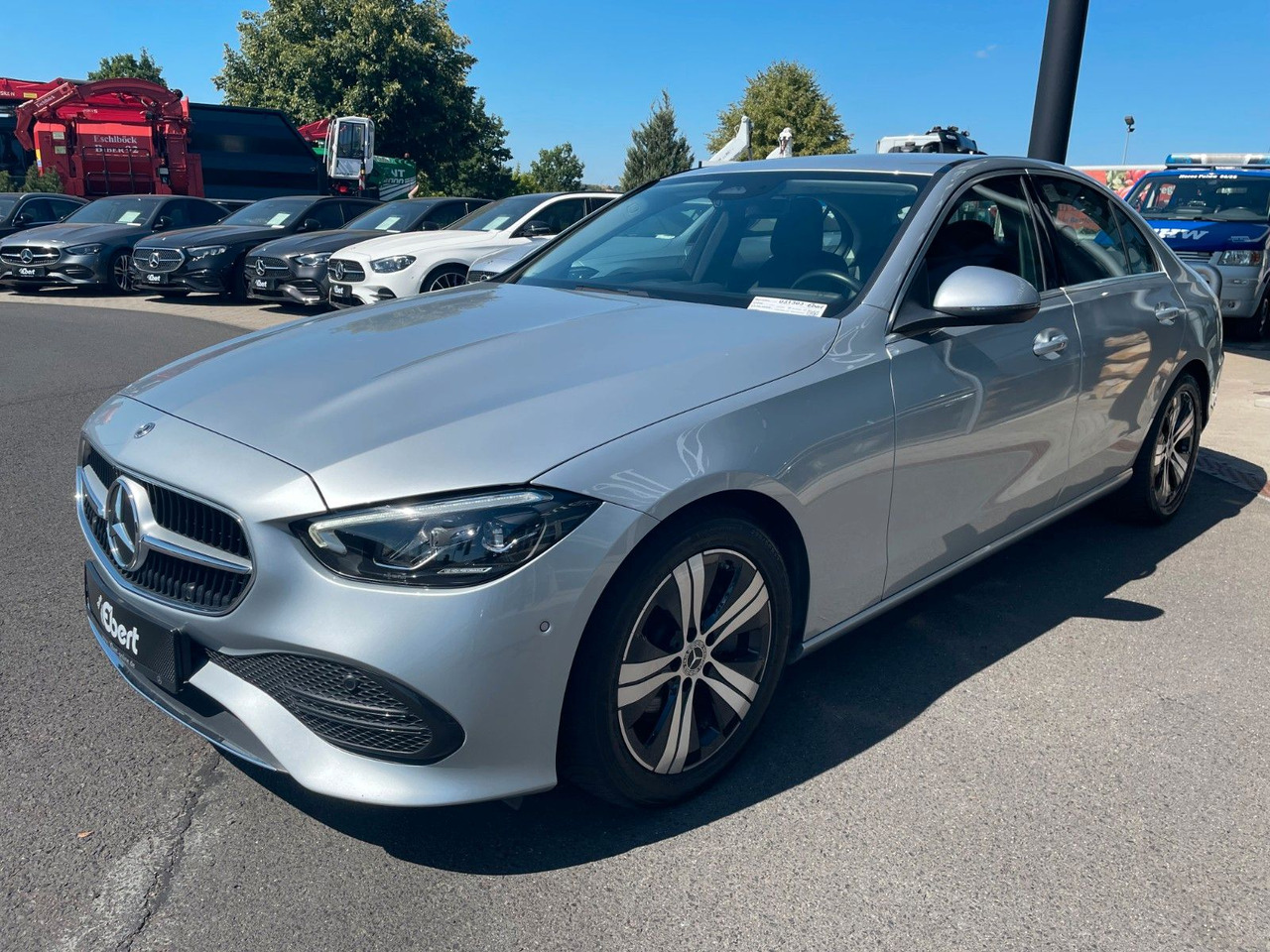 Mercedes-Benz C 220 d AVANTGARDE R-Kamera+Carplay+TotW+Ambient - Седан: фото 2 Mercedes-Benz C 220 d AVANTGARDE R-Kamera+Carplay+TotW+Ambient - Седан: фото 2