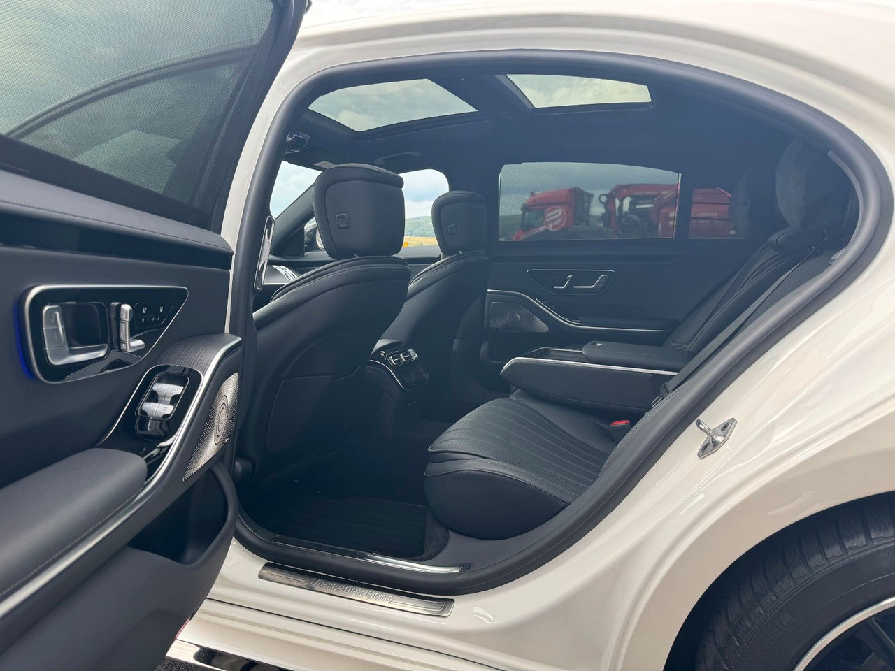Седан Mercedes-Benz S 400d 4M L AMG+Burm+Airm+Pano+360+uvm.: фото 10