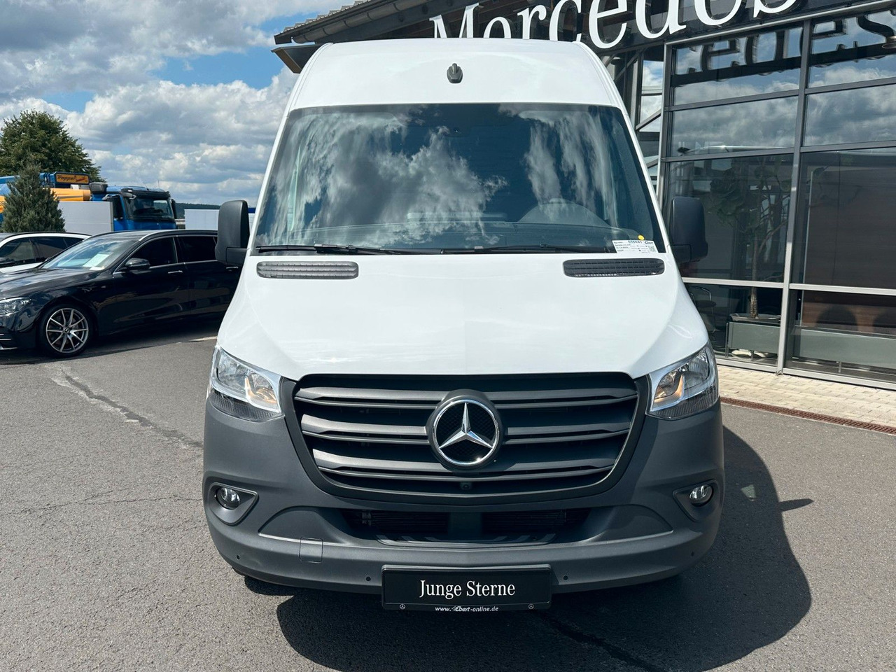 Mercedes-Benz Sprinter 317 CDI 3665 Klima 360 SHZ Tempomat - Цельнометаллический фургон: фото 2 Mercedes-Benz Sprinter 317 CDI 3665 Klima 360 SHZ Tempomat - Цельнометаллический фургон: фото 2