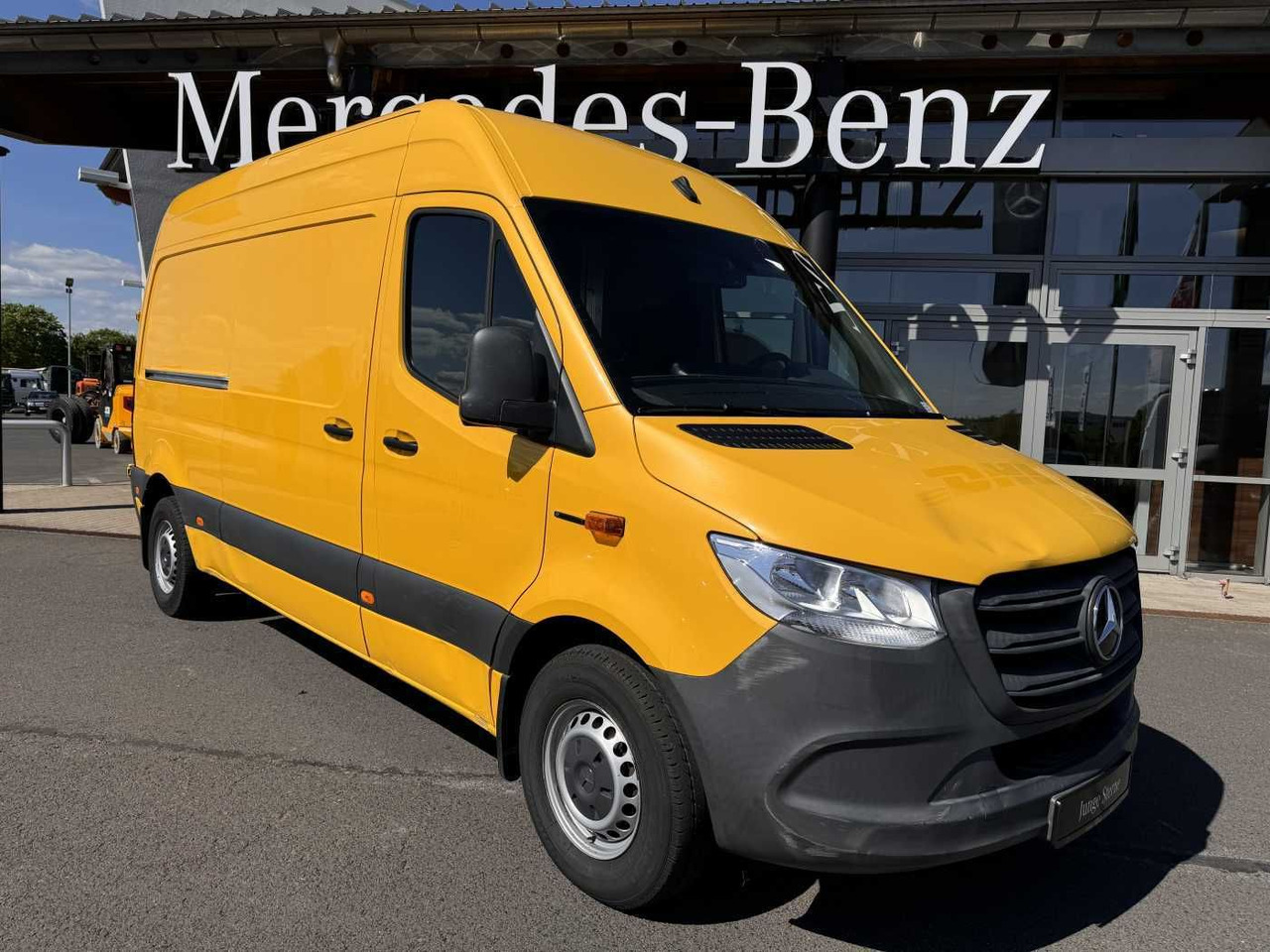 Mercedes-Benz eSprinter 312 KEP-AusbauPaket-Regal Kamera Klima - Цельнометаллический фургон, Электрический фургон: фото 1 Mercedes-Benz eSprinter 312 KEP-AusbauPaket-Regal Kamera Klima - Цельнометаллический фургон, Электрический фургон: фото 1