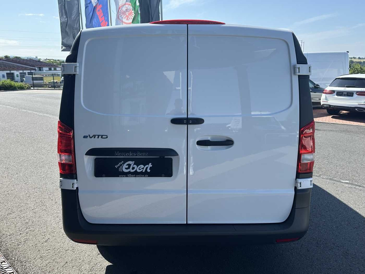 Mercedes-Benz eVito 112 Klima Kamera Navi SHZ Tempomat - Легковой фургон, Электрический фургон: фото 5 Mercedes-Benz eVito 112 Klima Kamera Navi SHZ Tempomat - Легковой фургон, Электрический фургон: фото 5