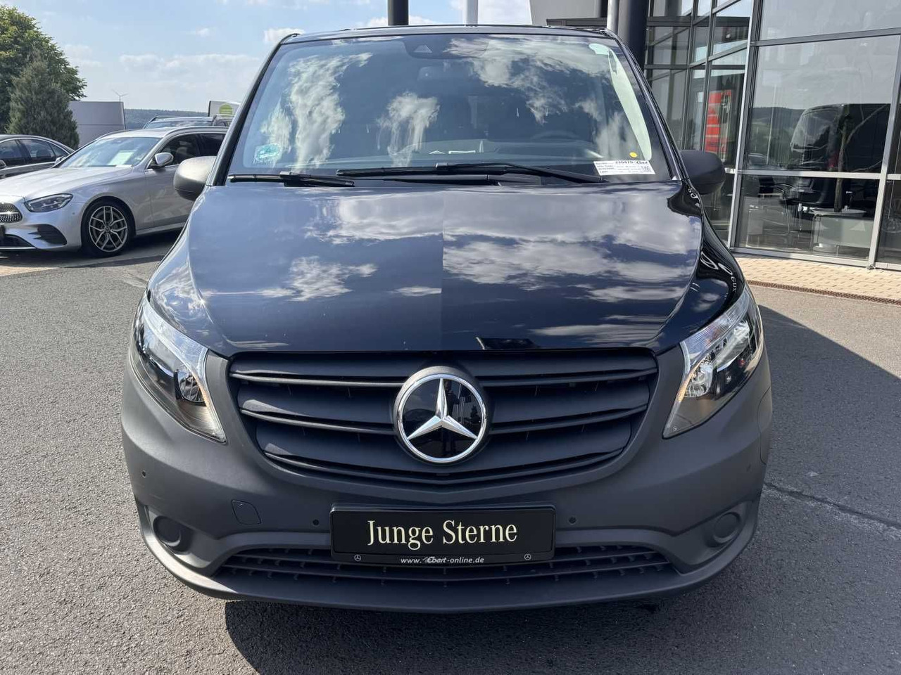 Mercedes-Benz eVito 129 Tourer Behinderten-/Rollstuhlrampe - Легковой автомобиль: фото 3 Mercedes-Benz eVito 129 Tourer Behinderten-/Rollstuhlrampe - Легковой автомобиль: фото 3