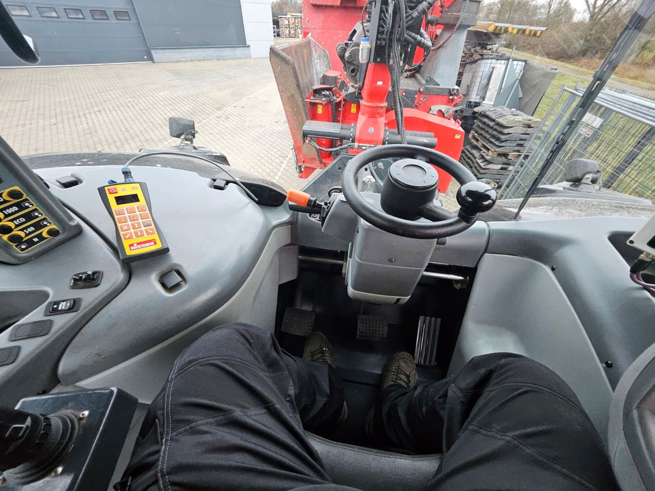 Трактор Valtra S374 / 5.590h / Rückfahreinrichtung: фото 10