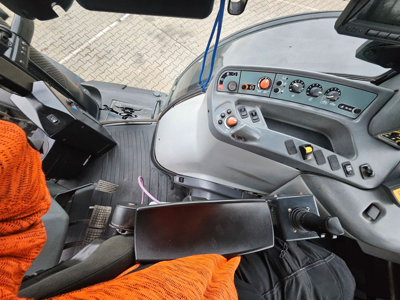 Трактор Valtra S374 / 5.590h / Rückfahreinrichtung: фото 14