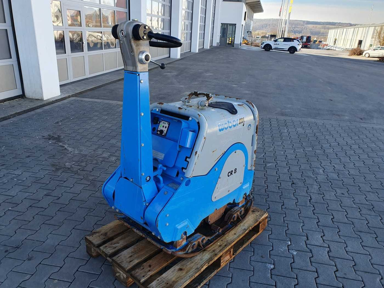 Weber CR 8 Hatz-Diesel 601kg Rüttelplatte 117 h - Виброплита: фото 3 Weber CR 8 Hatz-Diesel 601kg Rüttelplatte 117 h - Виброплита: фото 3