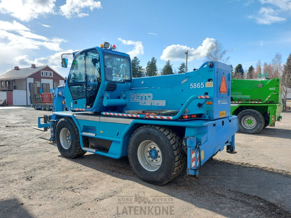 Merlo Roto 40.25MCSS with basket and jib - Телескопический погрузчик: фото 3 Merlo Roto 40.25MCSS with basket and jib - Телескопический погрузчик: фото 3