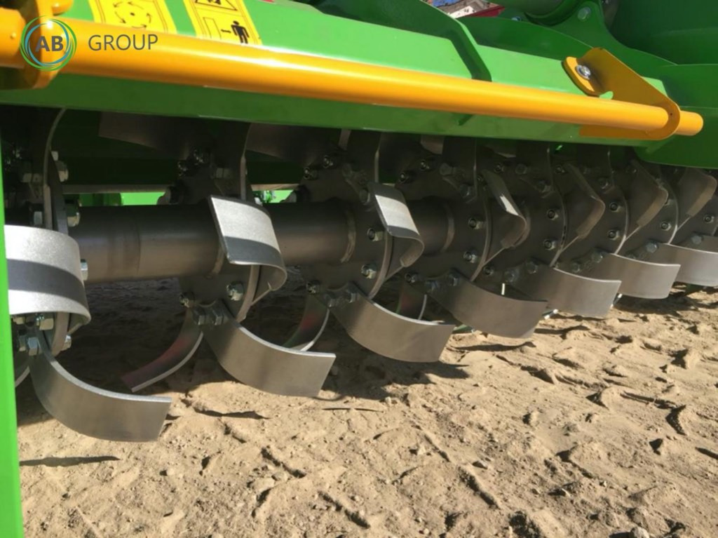 Bomet rotary tiller Volans U540/6, 2,6 m - Почвофреза: фото 2 Bomet rotary tiller Volans U540/6, 2,6 m - Почвофреза: фото 2