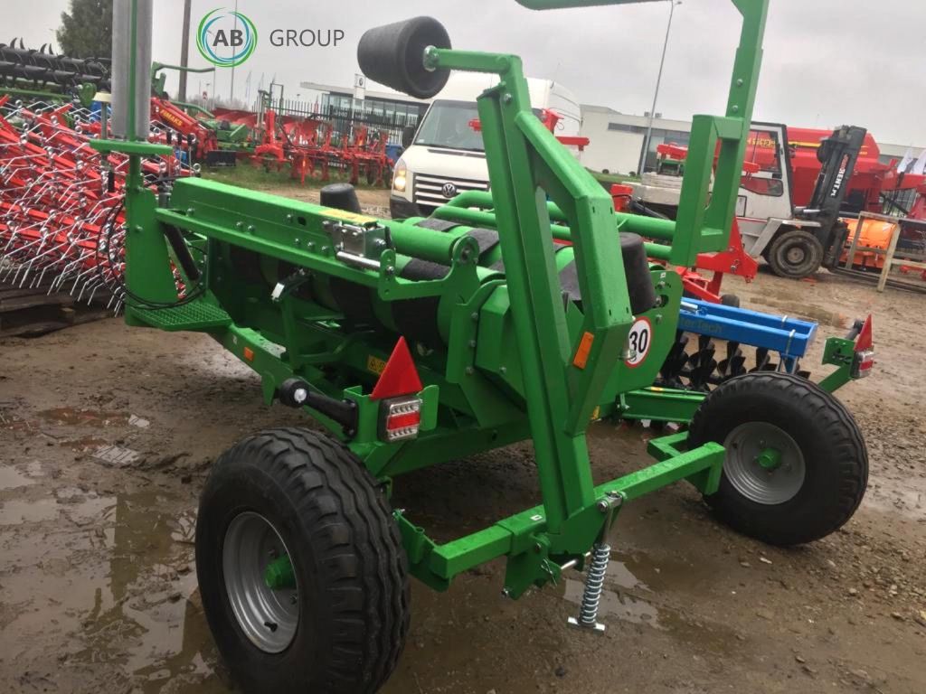 Inter-Tech self loading bale wrap GO01 - Обмотчик рулонов: фото 2 Inter-Tech self loading bale wrap GO01 - Обмотчик рулонов: фото 2