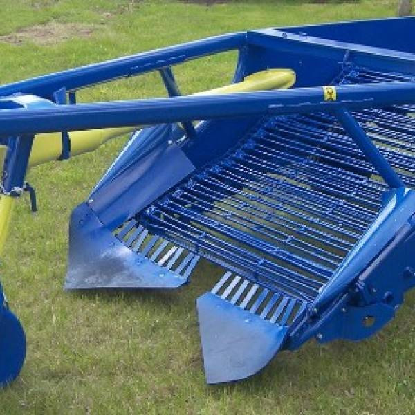 Rolmet semi-mounted 2-row potato digger Z609/02 - Картофелеуборочный комбайн: фото 1 Rolmet semi-mounted 2-row potato digger Z609/02 - Картофелеуборочный комбайн: фото 1