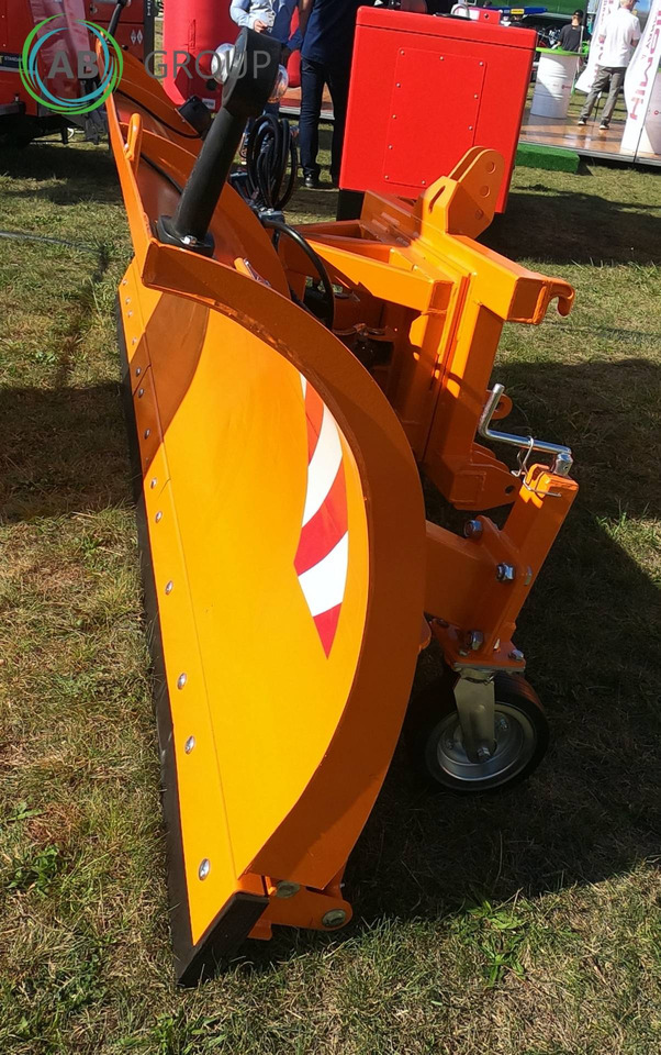 Spawex straight snow plow PS-2, 3 m - Отвал для снега для Сельскохозяйственной техники: фото 2 Spawex straight snow plow PS-2, 3 m - Отвал для снега для Сельскохозяйственной техники: фото 2