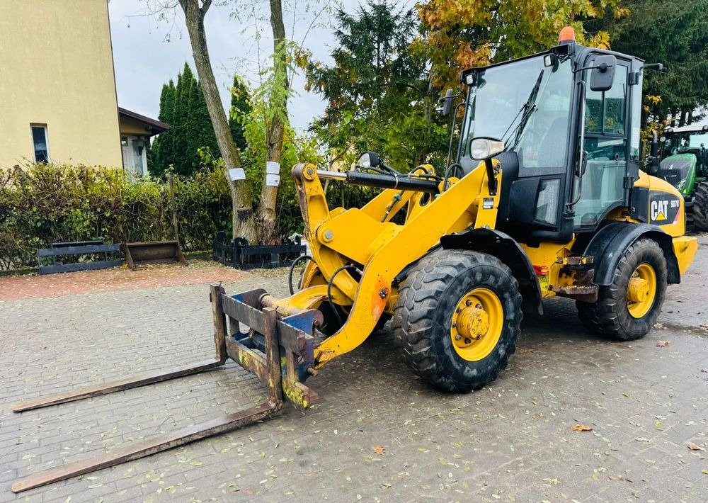 Caterpillar 907H - Колёсный погрузчик: фото 3 Caterpillar 907H - Колёсный погрузчик: фото 3
