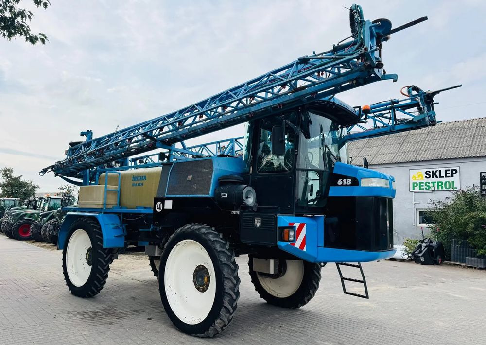 Challenger ROGATOR 618 - Опрыскиватель: фото 4 Challenger ROGATOR 618 - Опрыскиватель: фото 4