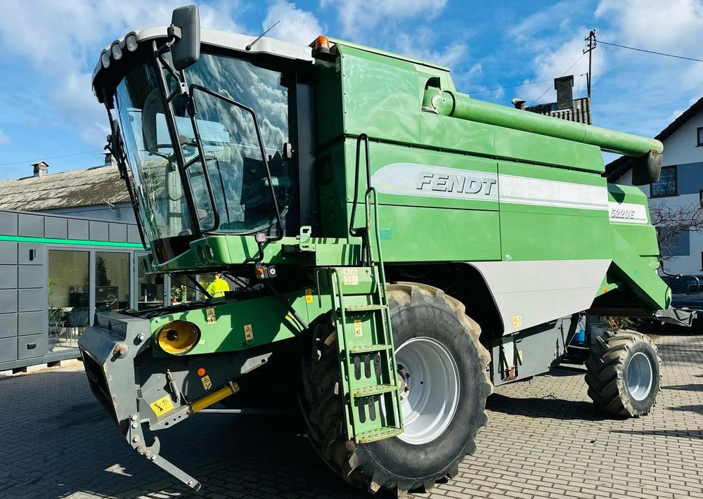 Fendt 5220E - Зерноуборочный комбайн: фото 4 Fendt 5220E - Зерноуборочный комбайн: фото 4
