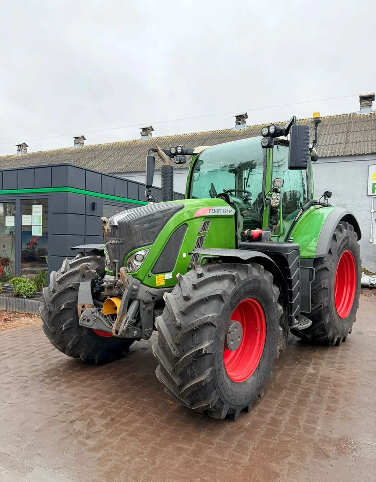 Fendt 724 Vario Profi Plus - Трактор: фото 1 Fendt 724 Vario Profi Plus - Трактор: фото 1