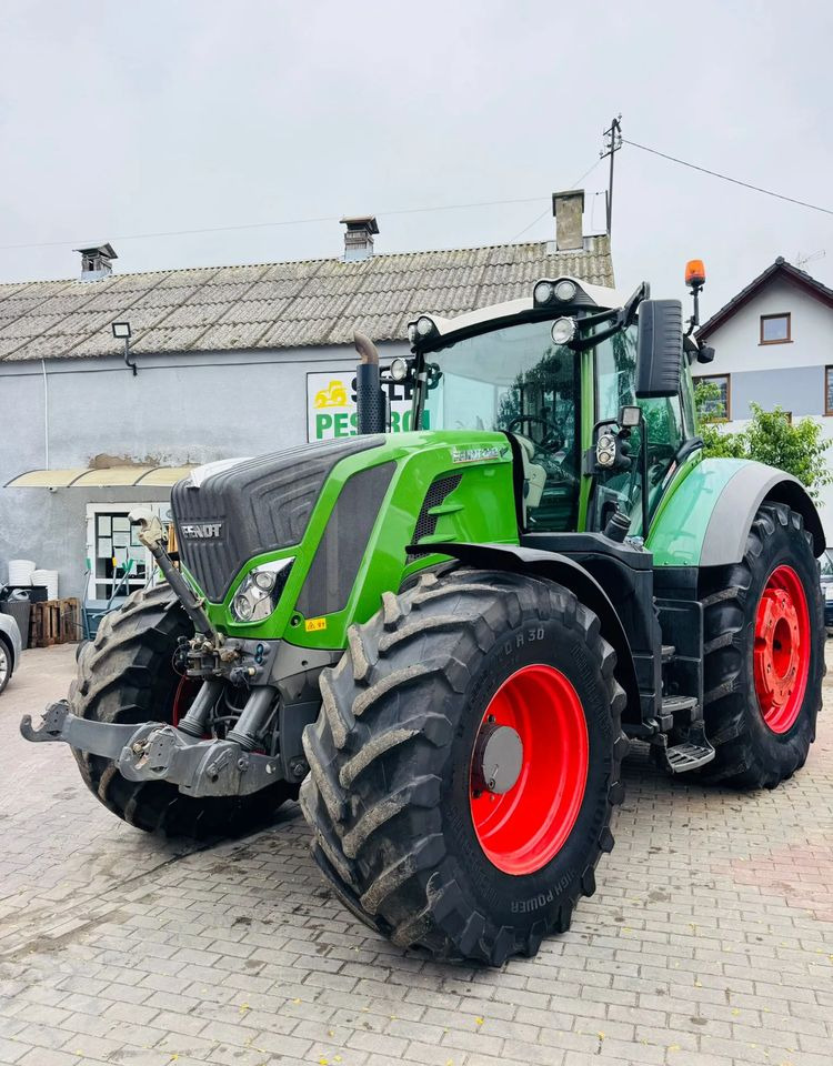 Fendt 828 Vario Profi Plus - Трактор: фото 1 Fendt 828 Vario Profi Plus - Трактор: фото 1