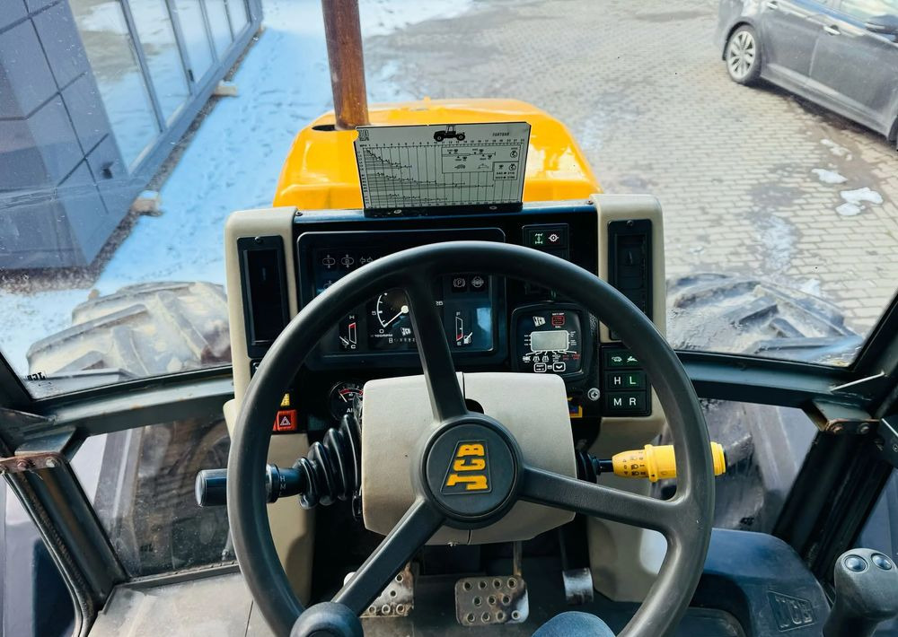 Трактор JCB FASTRAC 1135: фото 6