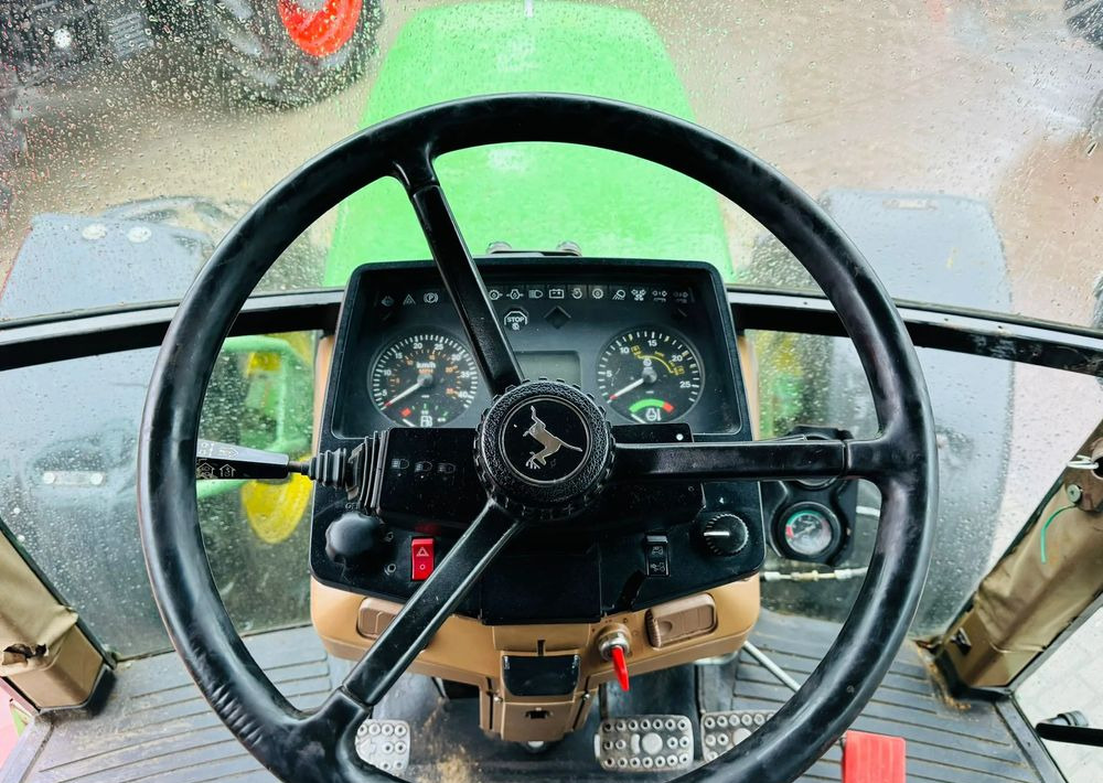 John Deere 6400 - Трактор: фото 2 John Deere 6400 - Трактор: фото 2