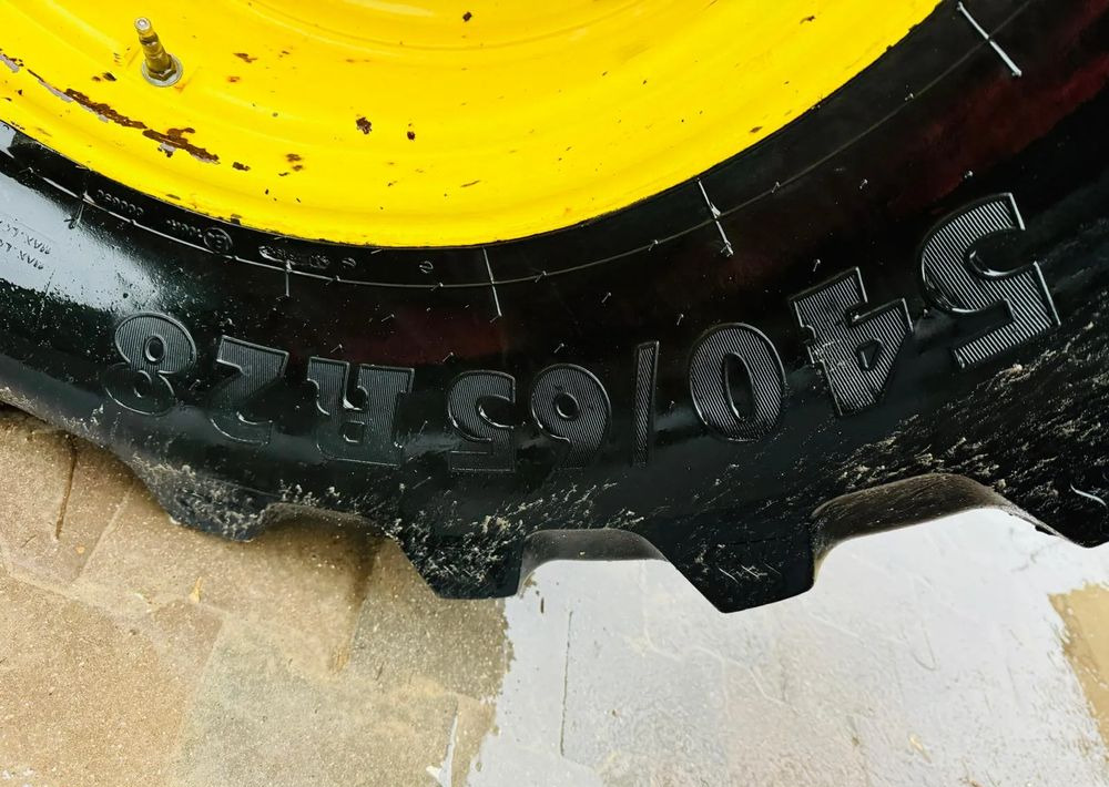 John Deere 6830 PREMIUM - Трактор: фото 3 John Deere 6830 PREMIUM - Трактор: фото 3