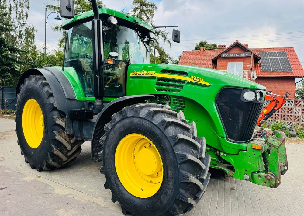 John Deere 7920 - Трактор: фото 2 John Deere 7920 - Трактор: фото 2