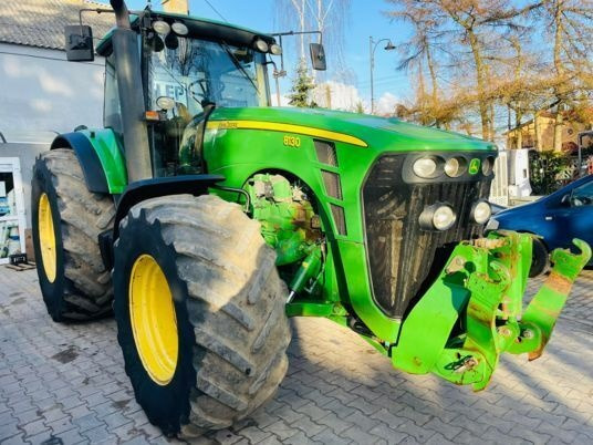 John Deere 8130 - Трактор: фото 1 John Deere 8130 - Трактор: фото 1