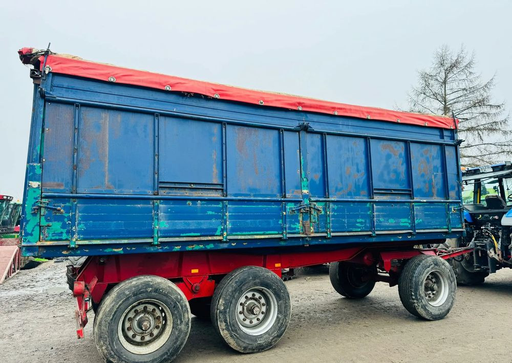 Lindner KMH16 - Сельскохозяйственный прицеп-самосвал: фото 1 Lindner KMH16 - Сельскохозяйственный прицеп-самосвал: фото 1