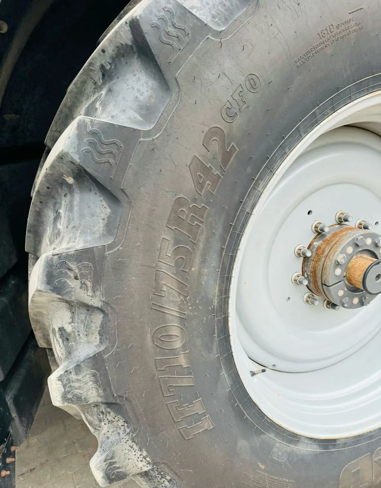 Трактор Massey Ferguson 8680 Dyna-VT: фото 15