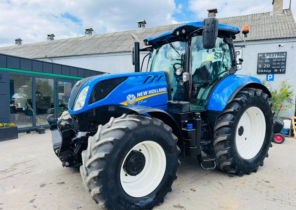New Holland T7.190 - Трактор: фото 1 New Holland T7.190 - Трактор: фото 1