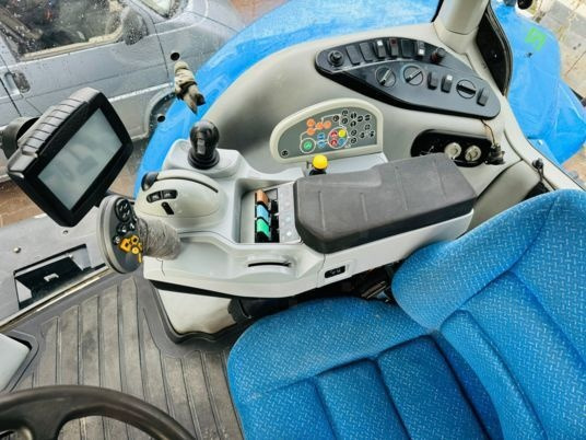 Новый Трактор New Holland T8.390: фото 9