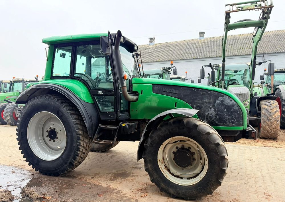 Valtra T 170 - Трактор: фото 1 Valtra T 170 - Трактор: фото 1
