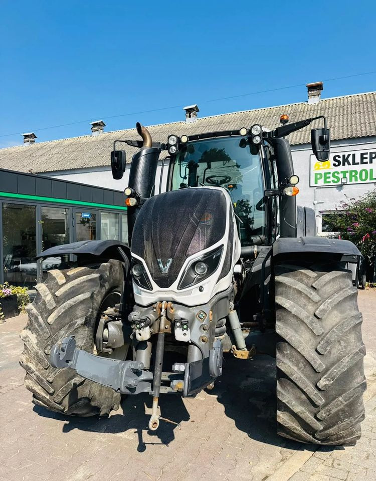 Valtra T254 Versu - Трактор: фото 2 Valtra T254 Versu - Трактор: фото 2