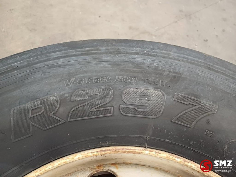 Bridgestone Occ vrachtwagenband 295/80R22.5 152/148M Bridgesto - Шина для Грузовиков: фото 5 Bridgestone Occ vrachtwagenband 295/80R22.5 152/148M Bridgesto - Шина для Грузовиков: фото 5
