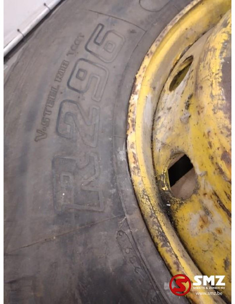 Bridgestone Occ vrachtwagenband Bridgestone 12R22.5 - Шина для Грузовиков: фото 4 Bridgestone Occ vrachtwagenband Bridgestone 12R22.5 - Шина для Грузовиков: фото 4