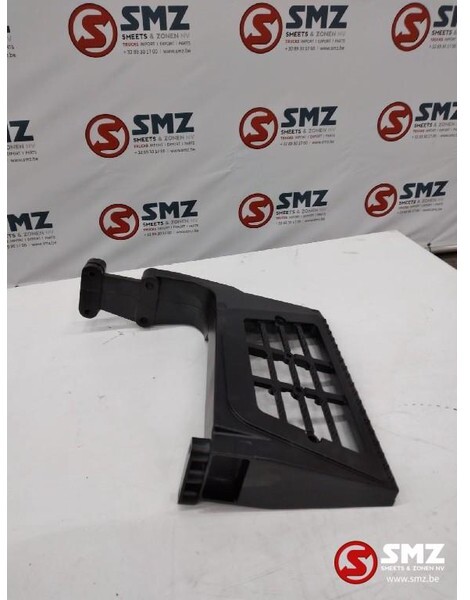 DAF Occ Opstapsteun rechts DAF 95XF - Боковая подножка для Грузовиков: фото 2 DAF Occ Opstapsteun rechts DAF 95XF - Боковая подножка для Грузовиков: фото 2