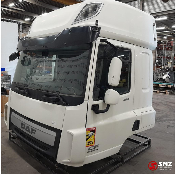 DAF Occ cabine DAF CF - Кабина и интерьер для Грузовиков: фото 2 DAF Occ cabine DAF CF - Кабина и интерьер для Грузовиков: фото 2