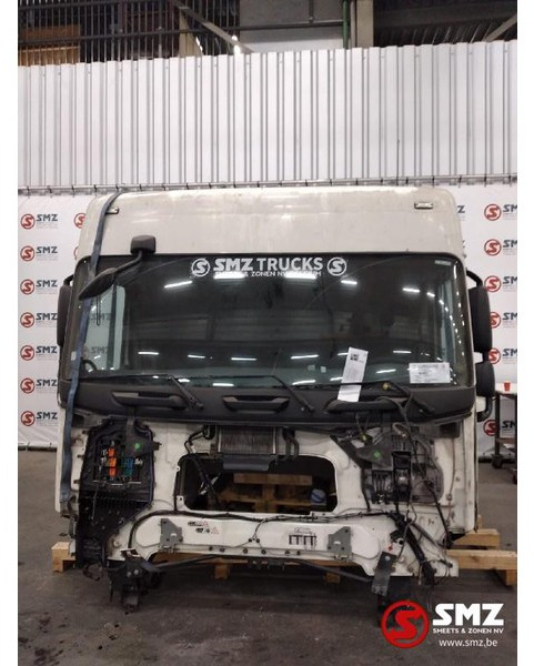 DAF Occ cabine DAF XF 106 SPACECAB EURO 6 - Кабина и интерьер для Грузовиков: фото 1 DAF Occ cabine DAF XF 106 SPACECAB EURO 6 - Кабина и интерьер для Грузовиков: фото 1