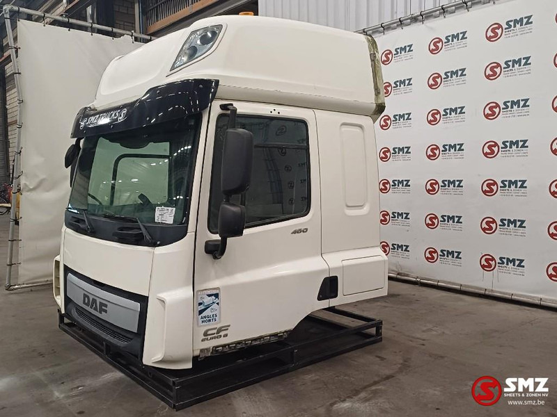DAF Occ cabine compleet DAF - Кабина и интерьер для Грузовиков: фото 4 DAF Occ cabine compleet DAF - Кабина и интерьер для Грузовиков: фото 4
