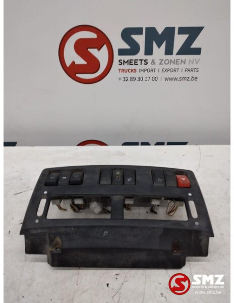 DAF Occ dashbord instrumentenpaneel DAF - Кабина и интерьер для Грузовиков: фото 1 DAF Occ dashbord instrumentenpaneel DAF - Кабина и интерьер для Грузовиков: фото 1